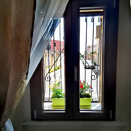 Lux Energy And Garden Bed & Breakfast 3*