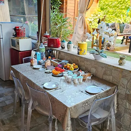 Lux Energy And Garden Bed & Breakfast 3*