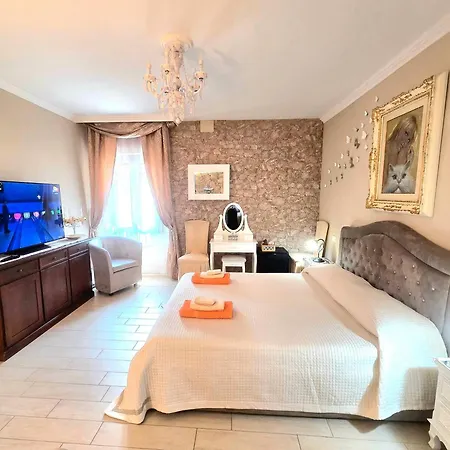 Lux Energy Room&garden 3* Olbia