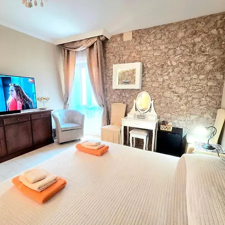 Lux Energy Room&garden 3* Olbia